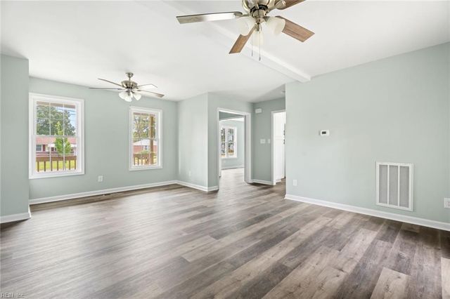 2915 Berkley AVE, Chesapeake, VA 23325