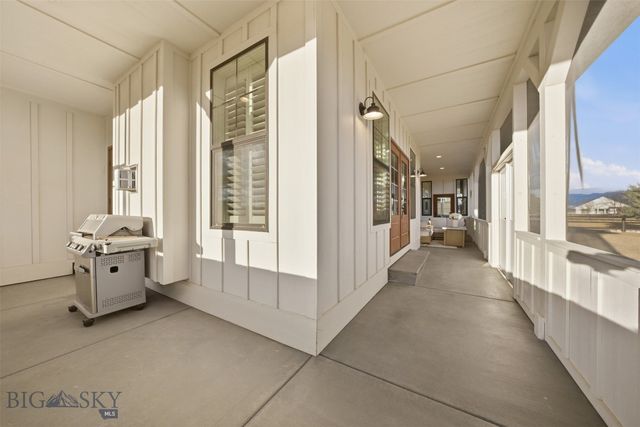 127 Nellie Court, Manhattan, MT 59741