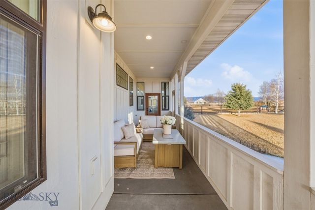 127 Nellie Court, Manhattan, MT 59741