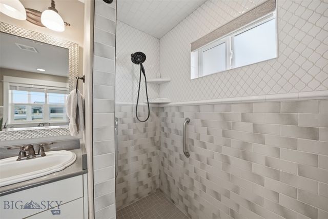 127 Nellie Court, Manhattan, MT 59741