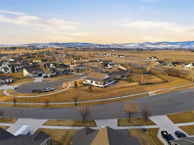 127 Nellie Court, Manhattan, MT 59741