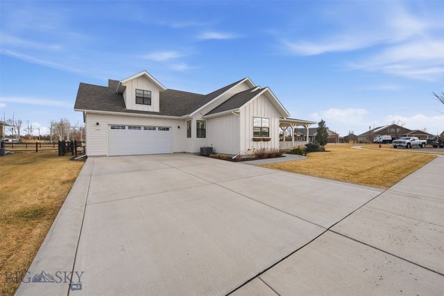 127 Nellie Court, Manhattan, MT 59741