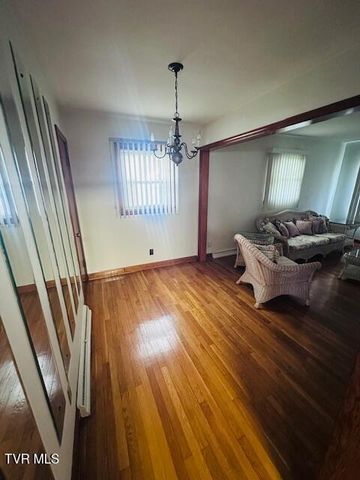 105 Western Hills Avenue, Coeburn, VA 24230