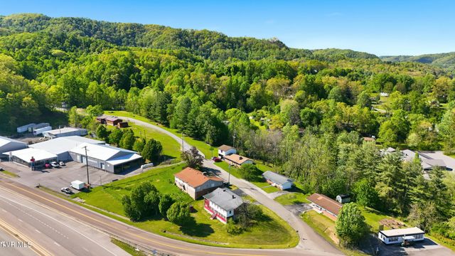 105 Western Hills Avenue, Coeburn, VA 24230