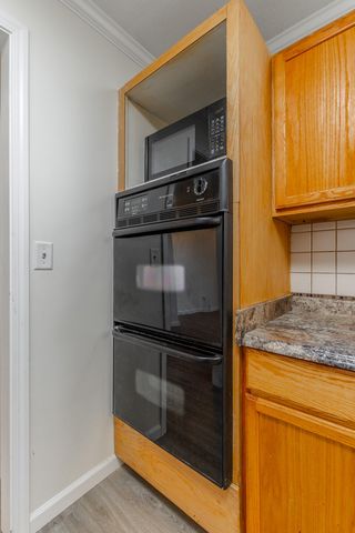 568 Poplar Street, Trenton, GA 30752