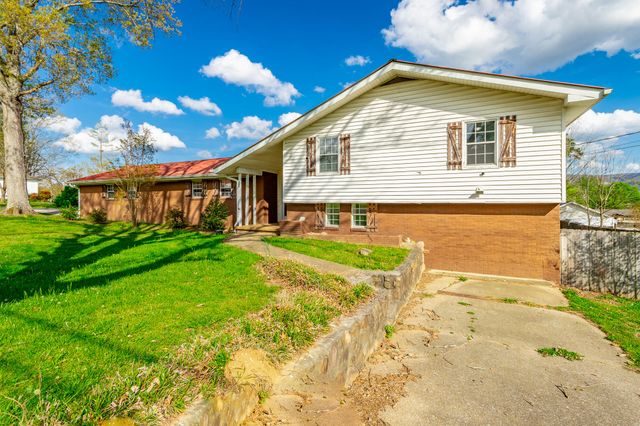 568 Poplar Street, Trenton, GA 30752