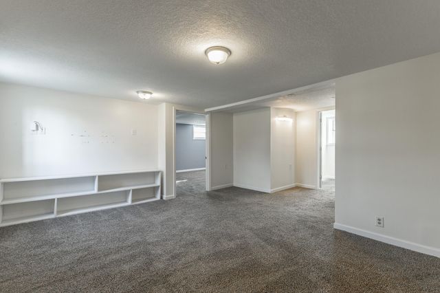 568 Poplar Street, Trenton, GA 30752