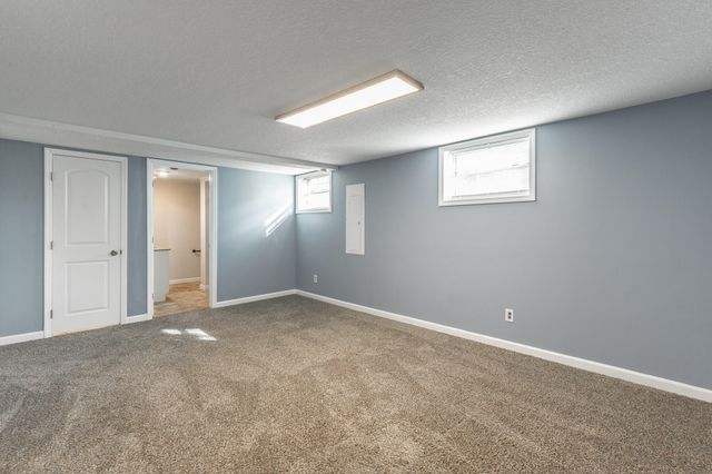 568 Poplar Street, Trenton, GA 30752
