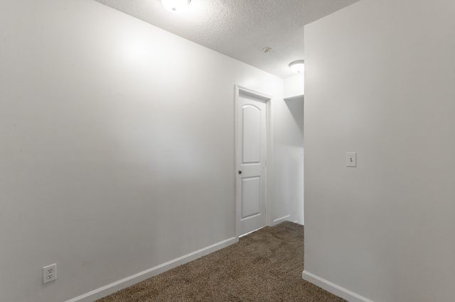 568 Poplar Street, Trenton, GA 30752