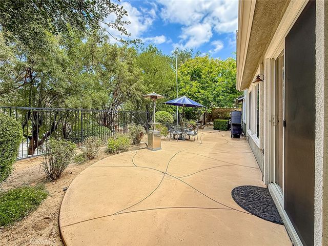 5257 Huckleberry Oak, Simi Valley, CA 93063