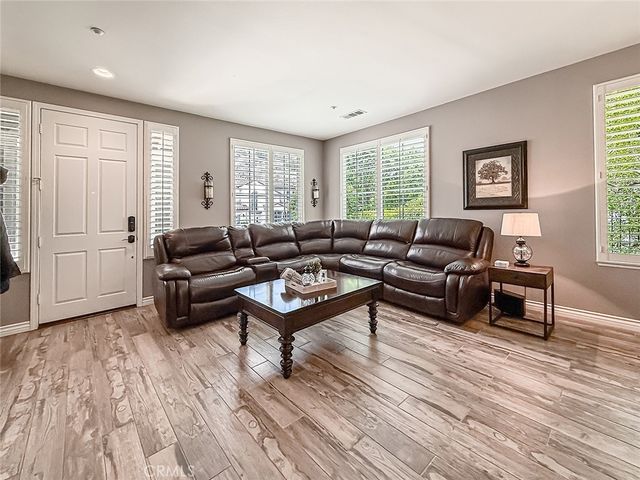 5257 Huckleberry Oak, Simi Valley, CA 93063