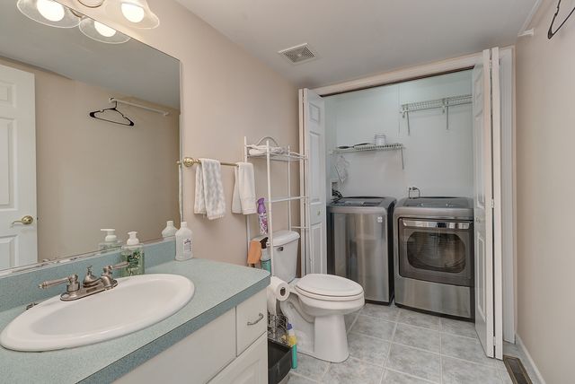 16046 Fairfield Drive, Plainfield, IL 60586