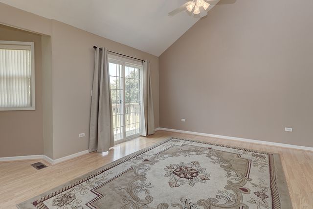 16046 Fairfield Drive, Plainfield, IL 60586