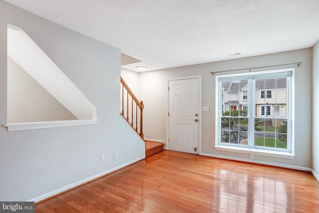 46775 MACAW SQ, Sterling, VA 20164