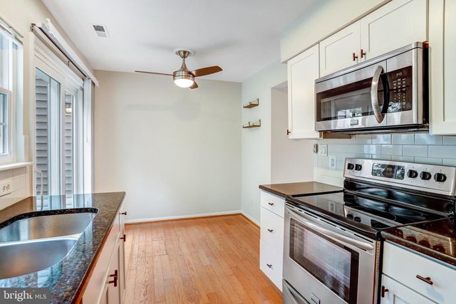 46775 MACAW SQ, Sterling, VA 20164