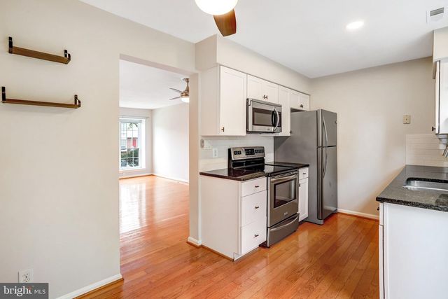 46775 MACAW SQ, Sterling, VA 20164