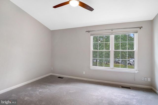 46775 MACAW SQ, Sterling, VA 20164