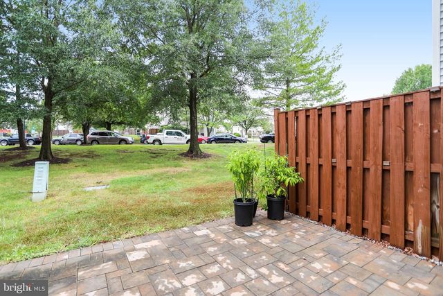 46775 MACAW SQ, Sterling, VA 20164