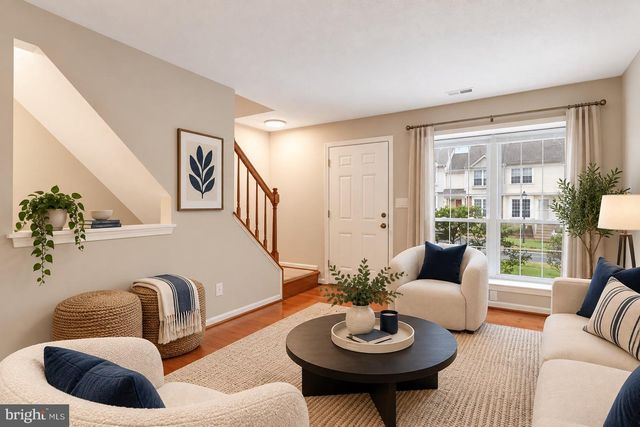 46775 MACAW SQ, Sterling, VA 20164