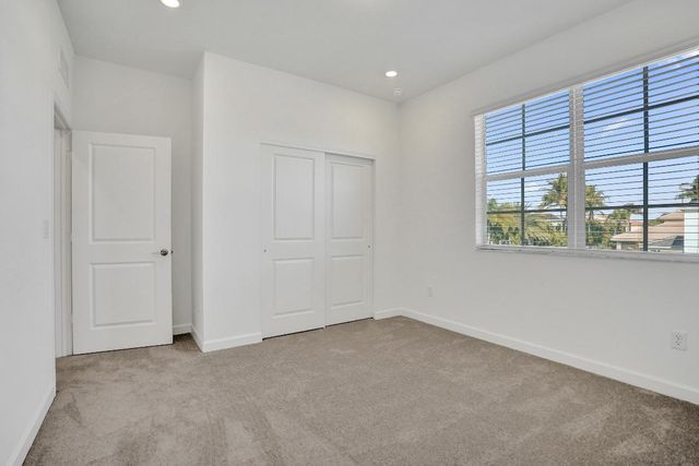 6837 Cobia Circle, Boynton Beach, FL 33437