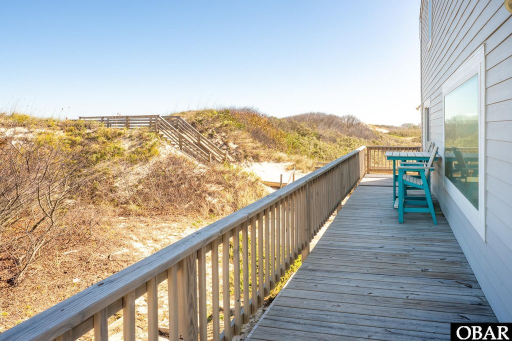 Image 6 of property listing at 601 Schooner Ridge Lot V, Corolla, NC 27927