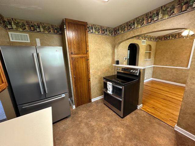 701 W Buchanan Street, Winterset, IA 50273