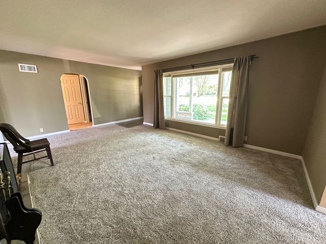 701 W Buchanan Street, Winterset, IA 50273