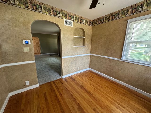 701 W Buchanan Street, Winterset, IA 50273