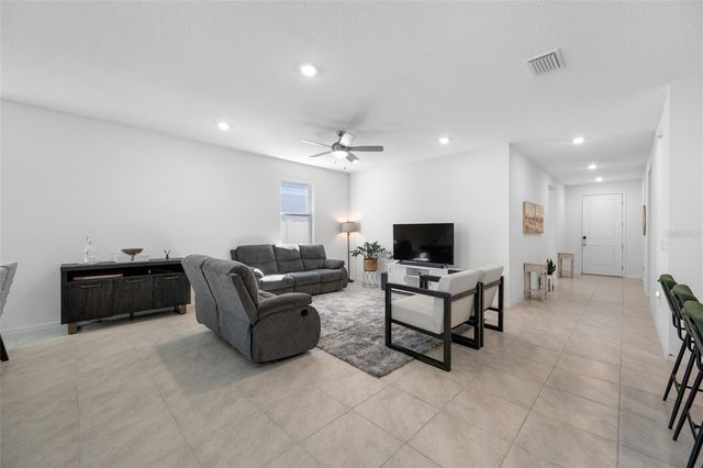 20076 AZUL MARBLE LOOP, Land O Lakes, FL 34638