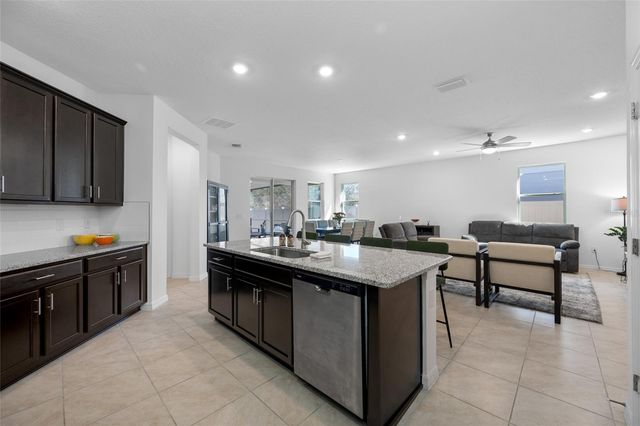 20076 AZUL MARBLE LOOP, Land O Lakes, FL 34638