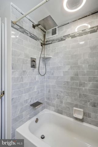 22 MARIO DR, Hamilton, NJ 08690