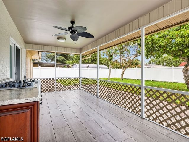 2200 45th TER SW, Naples, FL 34116