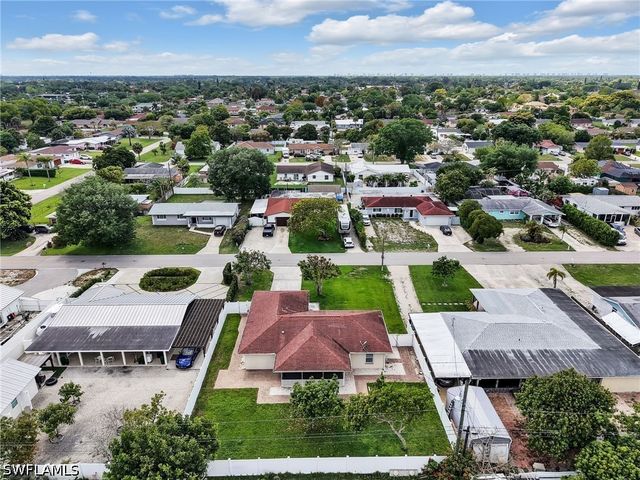 2200 45th TER SW, Naples, FL 34116