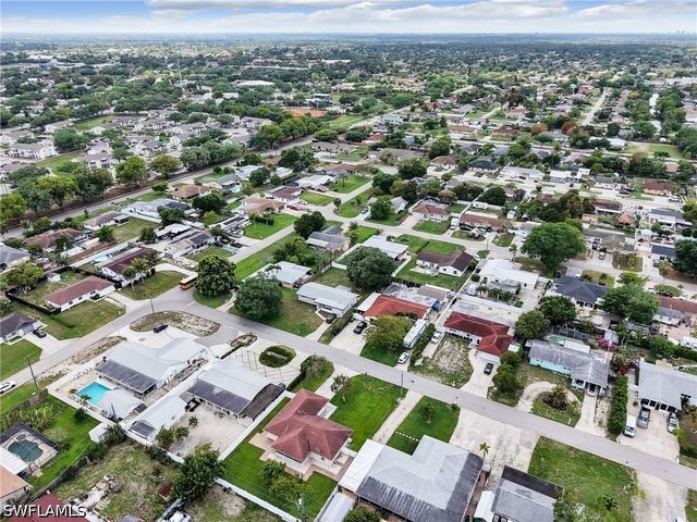 2200 45th TER SW, Naples, FL 34116