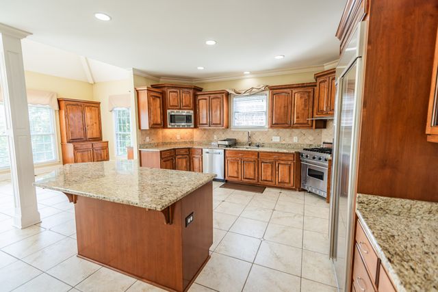 1014 Calebs Walk, Goodlettsville, TN 37072