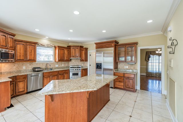1014 Calebs Walk, Goodlettsville, TN 37072