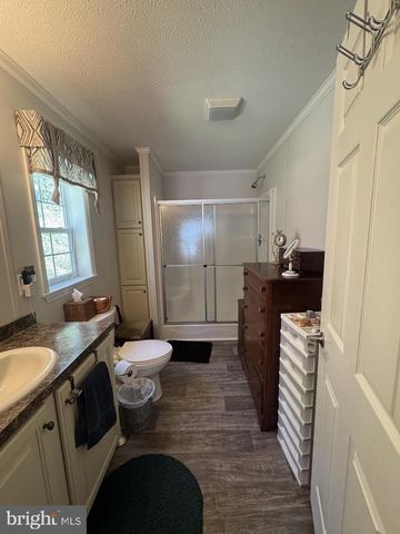 57 MEADOWBROOK DR, Browns Mills, NJ 08015