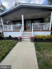 57 MEADOWBROOK DR, Browns Mills, NJ 08015