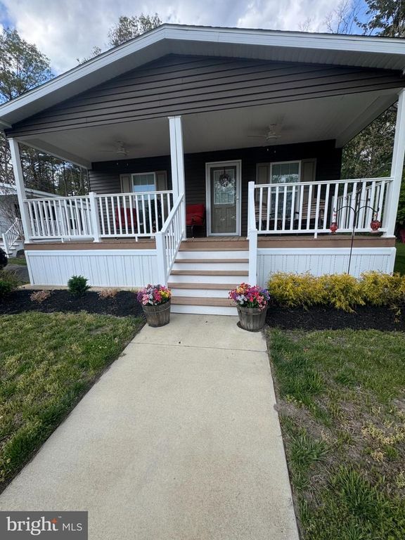 57 MEADOWBROOK DR, Browns Mills, NJ 08015