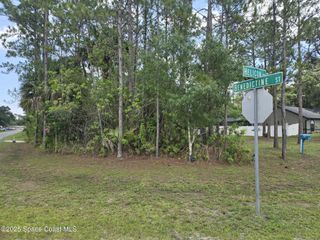 491 Helicon Avenue NW, Palm Bay, FL 32907