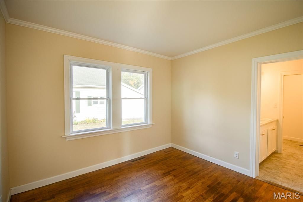Image 17 of property listing at 226 S Jackson Street, Pittsfield, IL 62363