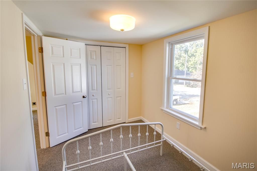 Image 33 of property listing at 226 S Jackson Street, Pittsfield, IL 62363