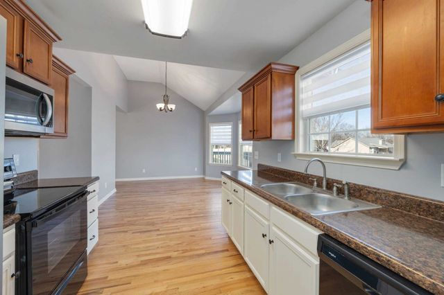 7305 Sheena Ln, Fairview, TN 37062