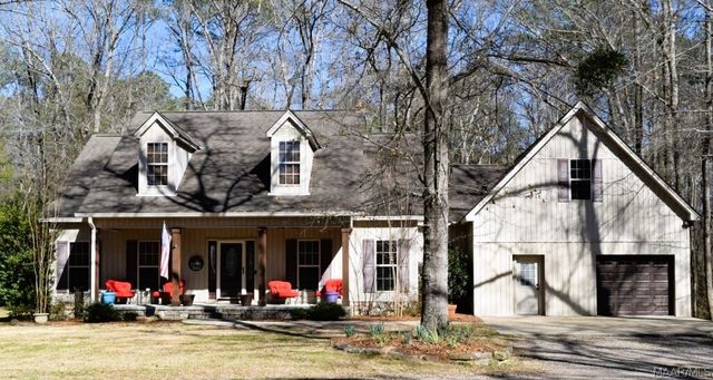 897 Mullins Road, Eclectic, AL 36024