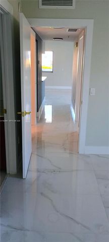 36 NW 6th Ave 706, Miami, FL 33128