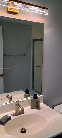 36 NW 6th Ave 706, Miami, FL 33128