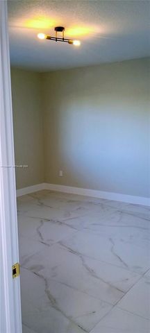 36 NW 6th Ave 706, Miami, FL 33128