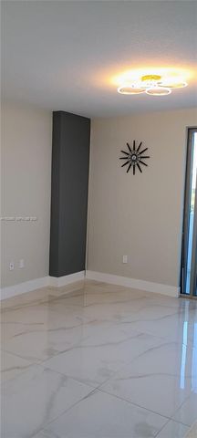 36 NW 6th Ave 706, Miami, FL 33128