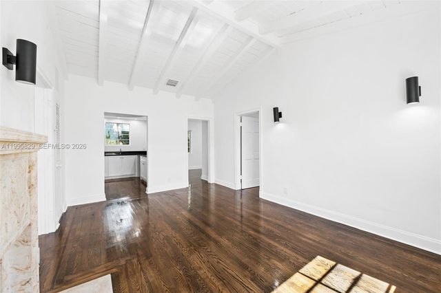 1545 Meridian Ave, Miami Beach, FL 33139