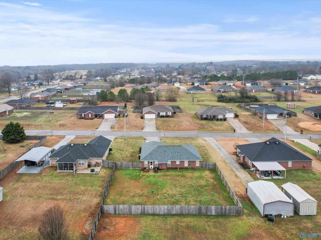 18433 Whitetail Lane, Athens, AL 35613